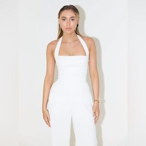 The Ultimate Muse Halter Top New With Tags White